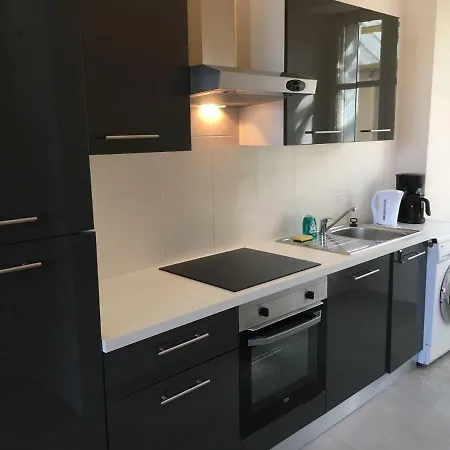 Le Toit Du Vigneau Apartmán *